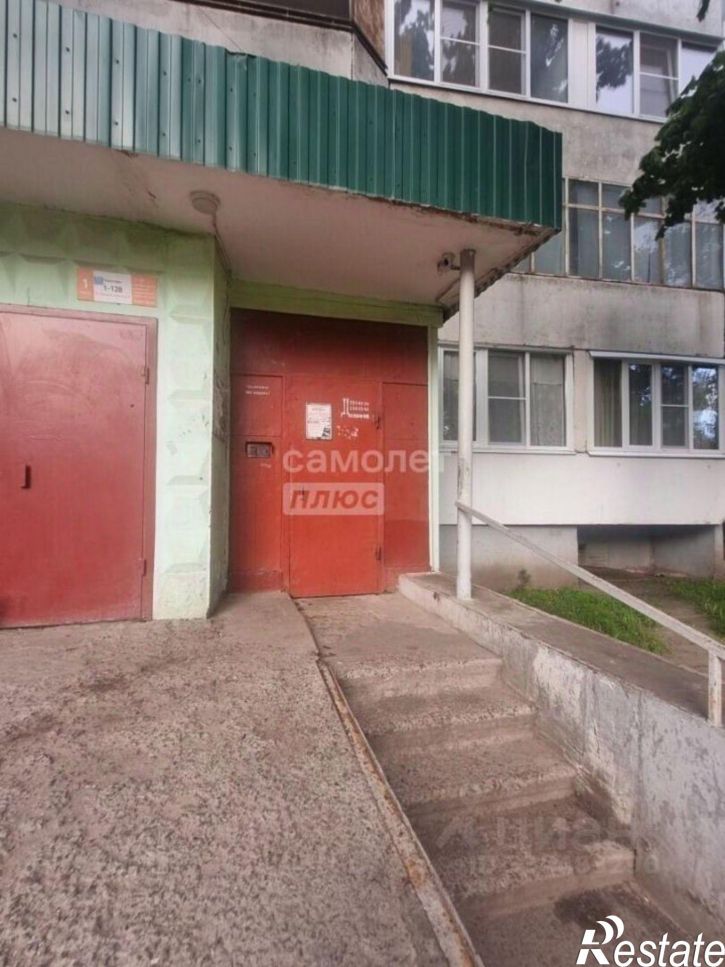 2-комн квартира улица Владимира Невского, 3,  д. 3