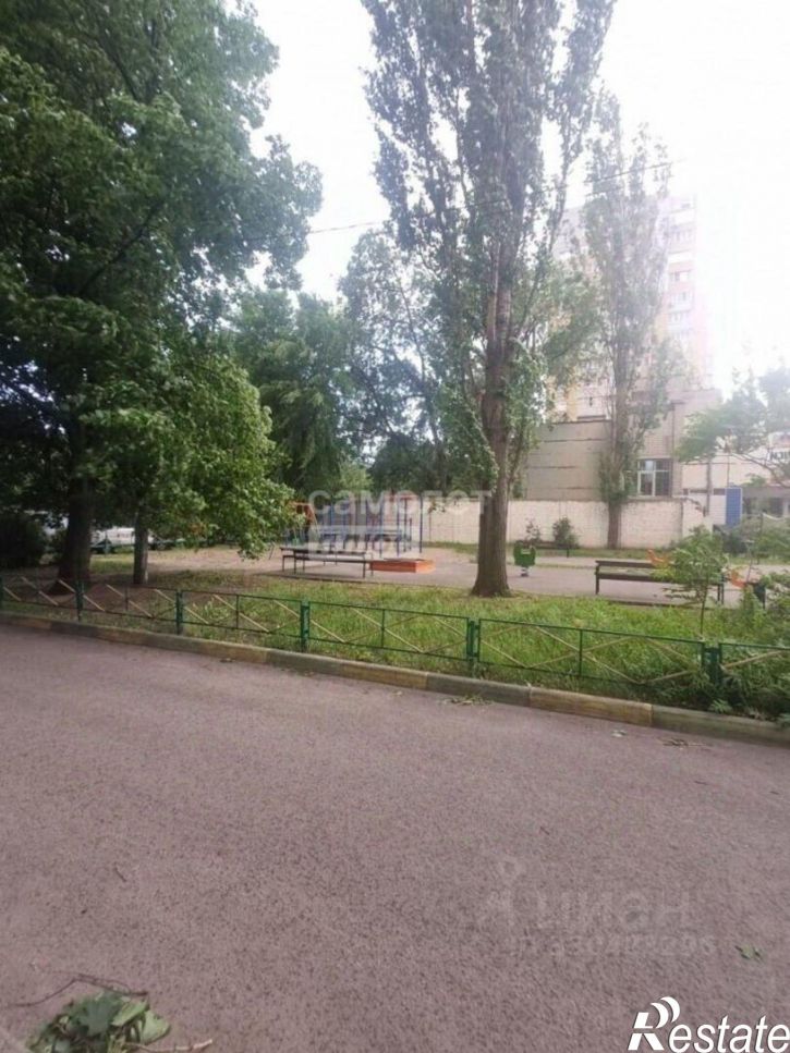 2-комн квартира улица Владимира Невского, 3,  д. 3