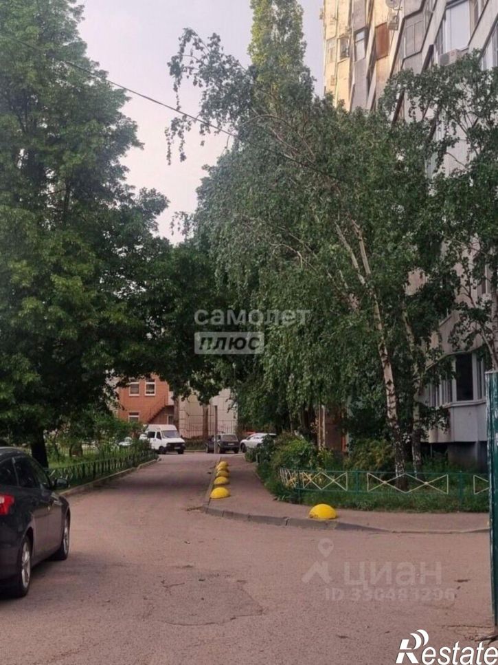 2-комн квартира улица Владимира Невского, 3,  д. 3