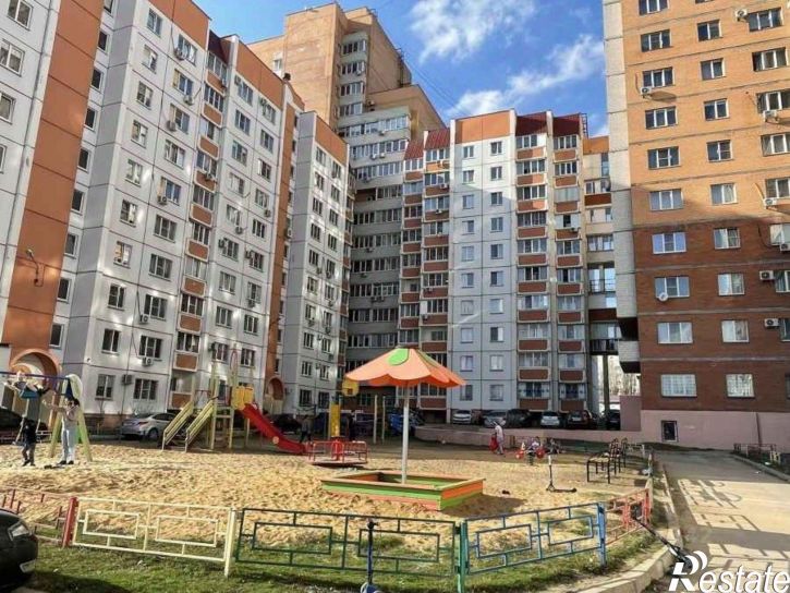 3-комн квартира пр-кт Патриотов, 31 1,  д. 31 1,  к. 1