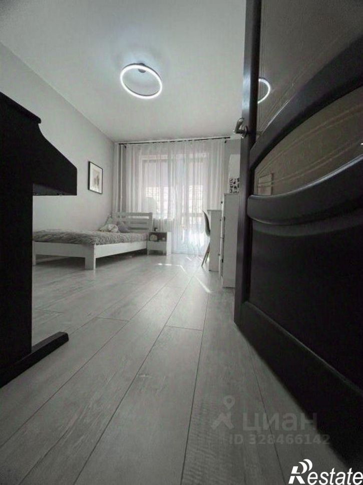 3-комн квартира пр-кт Патриотов, 31 1,  д. 31 1,  к. 1
