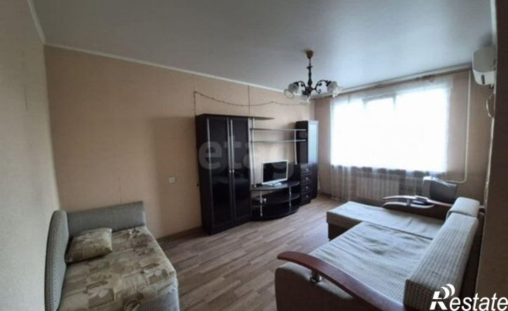 2-комн квартира улица Космонавта Комарова, 2,  д. 2