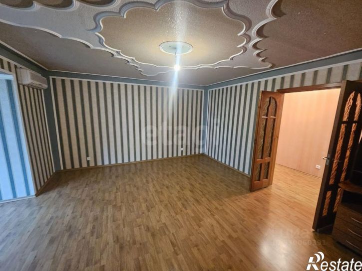 2-комн квартира б-р Победы, 43,  д. 43