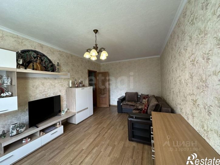 3-комн квартира ул 232 Стрелковой дивизии, 31,  д. 31