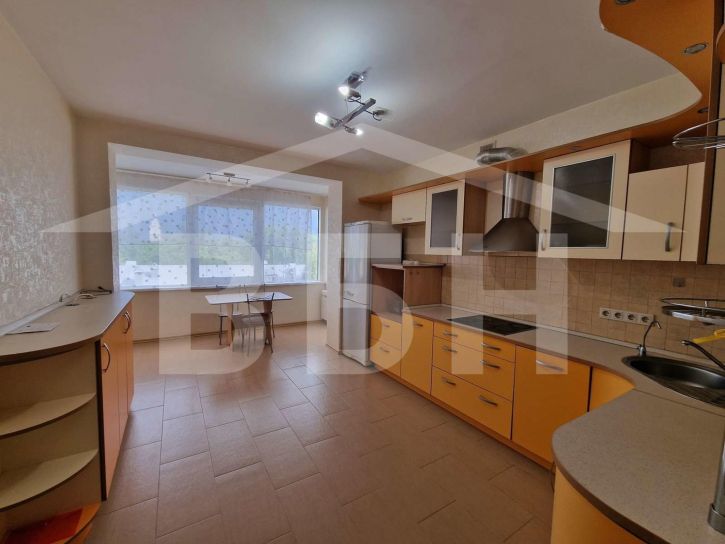 2-комн квартира Студенческая улица, 12а