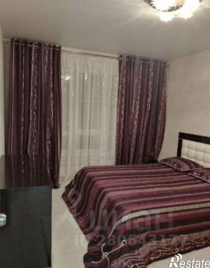 3-комн квартира ул 9 Января, 68 3,  д. 68 3,  к. 3