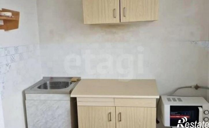 3-комн квартира ул 232 Стрелковой дивизии, 6,  д. 6