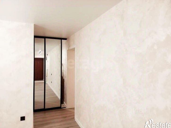 3-комн квартира улица Домостроителей, 33,  д. 33