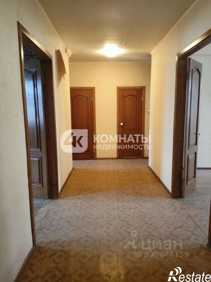 3-комн квартира пр-кт Революции, 11,  д. 11