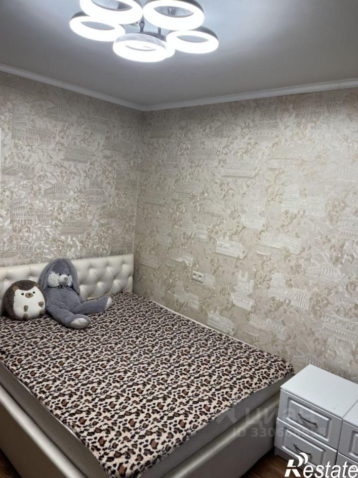 2-комн квартира улица Героев Сибиряков, 12,  д. 12
