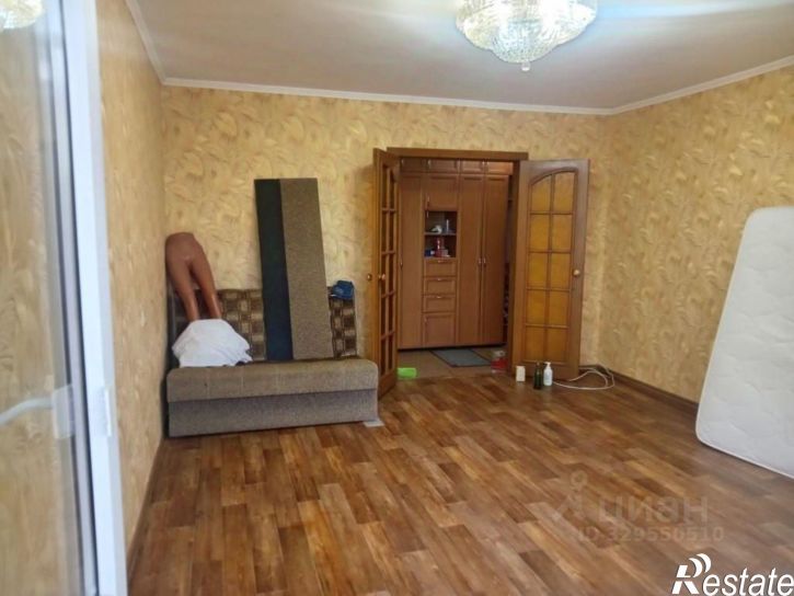4-комн квартира улица Писарева, 17Б,  д. 17Б