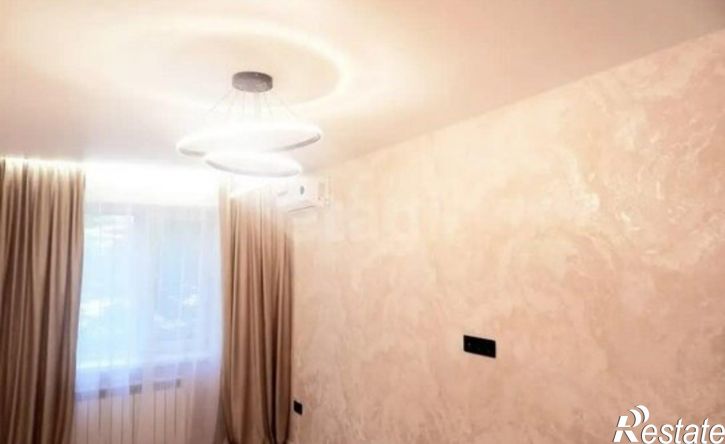 3-комн квартира улица Домостроителей, 33,  д. 33