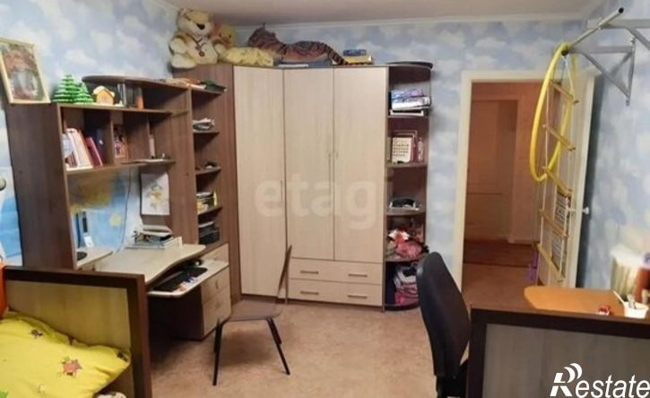 3-комн квартира ул 9 Января, 241/2,  д. 241/2