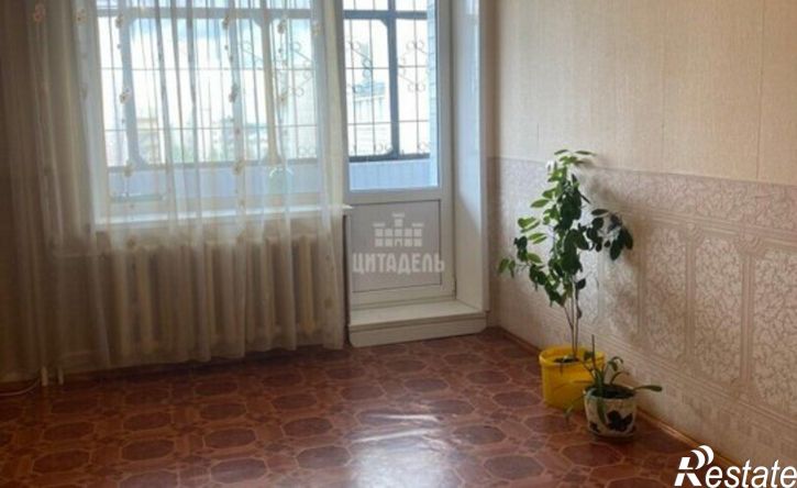 4-комн квартира улица Туполева, 13Б,  д. 13Б