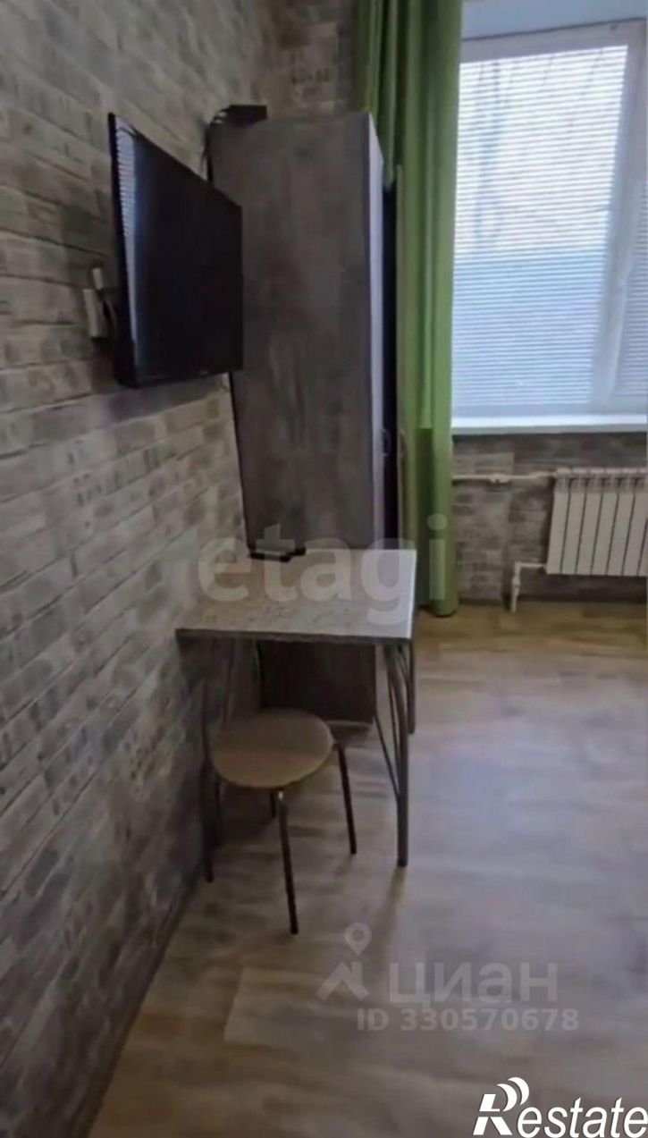 2-комн квартира улица Еремеева, 18,  д. 18