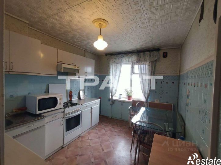 3-комн квартира улица Любы Шевцовой, 1,  д. 1