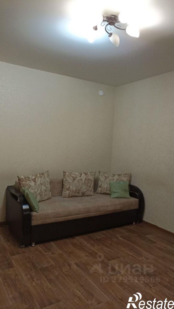 1-комн квартира улица Хользунова, 38,  д. 38