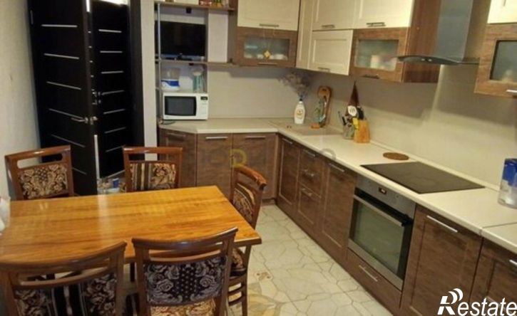 3-комн квартира улица Владимира Невского, 30,  д. 30