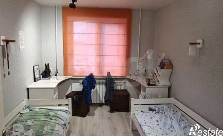 3-комн квартира проспект Труда, 8Б,  д. 8Б