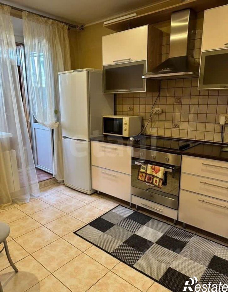 1-комн квартира ул 60 Армии, 27,  д. 27
