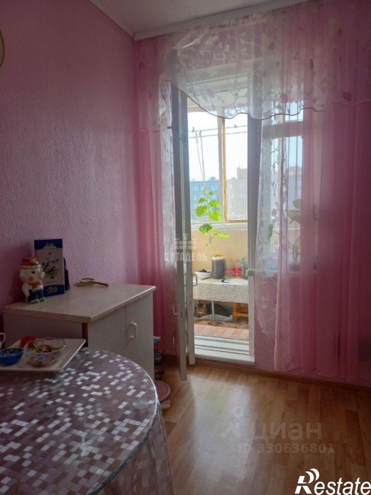 2-комн квартира улица Артамонова, 20,  д. 20