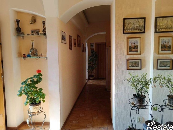3-комн квартира улица 25 Октября, 33,  д. 33