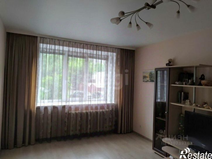 2-комн квартира улица Войкова, 6,  д. 6