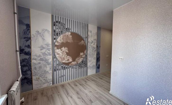 3-комн квартира улица Хользунова, 15,  д. 15