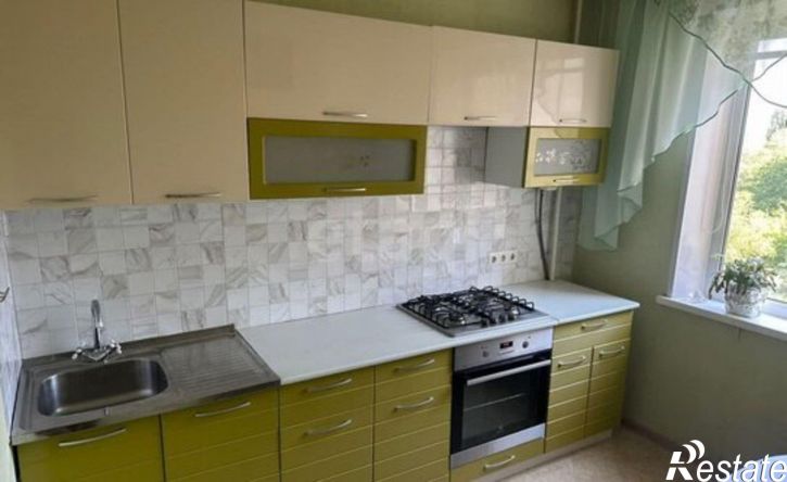 3-комн квартира ул Генерала Лизюкова, 16,  д. 16