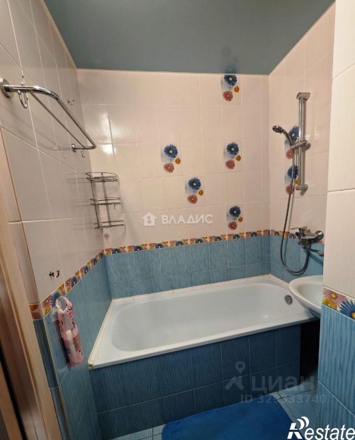 1-комн квартира улица 60-й Армии, 28,  д. 28