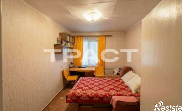3-комн квартира ул Старых Большевиков, 90,  д. 90