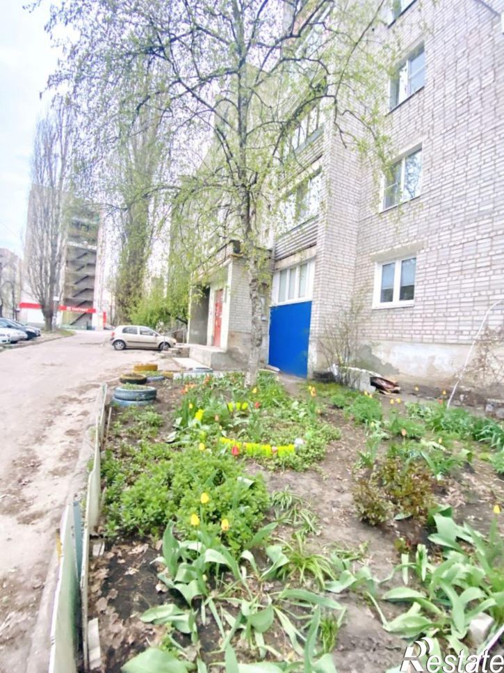 2-комн квартира улица Туполева, 1,  д. 1