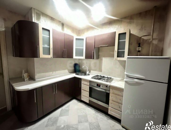 3-комн квартира улица Шишкова, 144В,  д. 144В