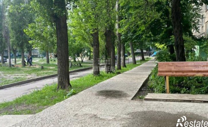 2-комн квартира улица 60-й Армии, 15,  д. 15