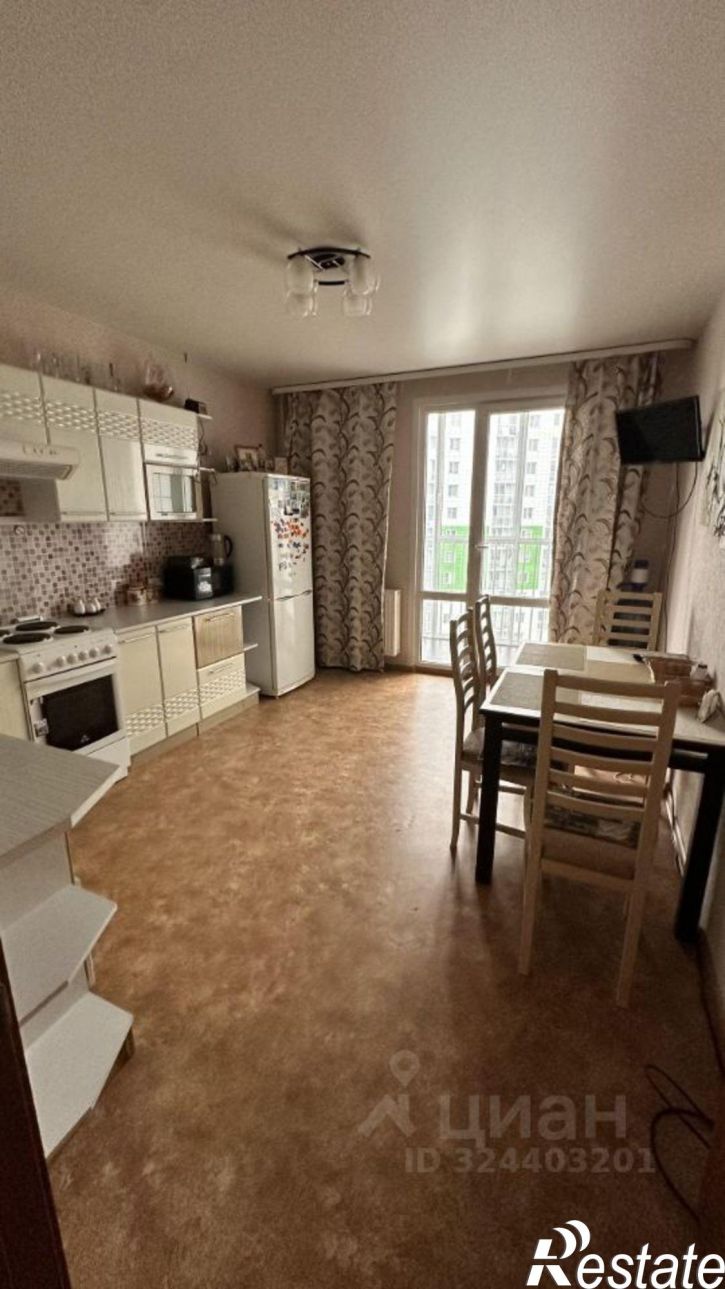 2-комн квартира ул Адмирала Чурсина, 4,  д. 4
