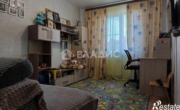 2-комн квартира улица Коренцова, 11,  д. 11