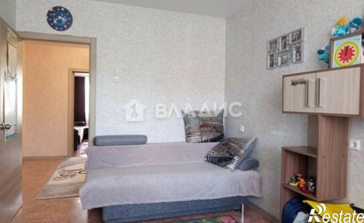 2-комн квартира улица Коренцова, 11,  д. 11