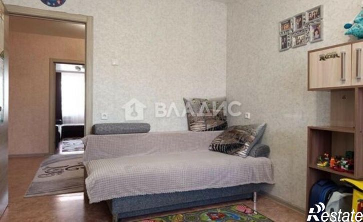2-комн квартира улица Коренцова, 11,  д. 11