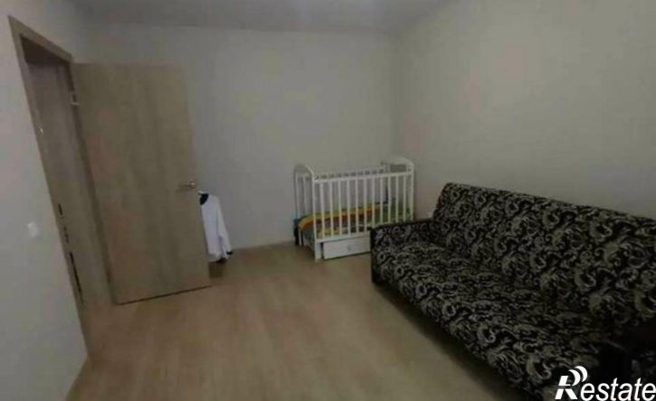1-комн квартира ул Адмирала Чурсина, 8,  д. 8