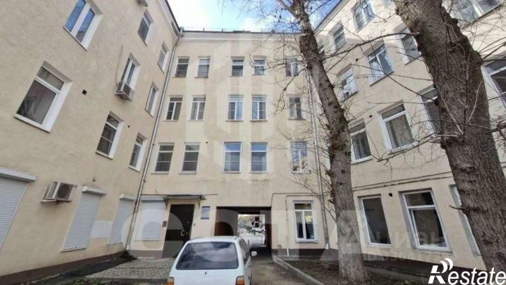4-комн квартира улица Карла Маркса, 94,  д. 94