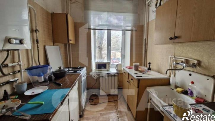4-комн квартира улица Карла Маркса, 94,  д. 94