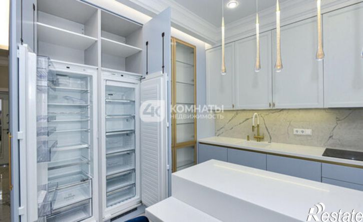 3-комн квартира набережная Максима Горького, 49Б,  д. 49Б