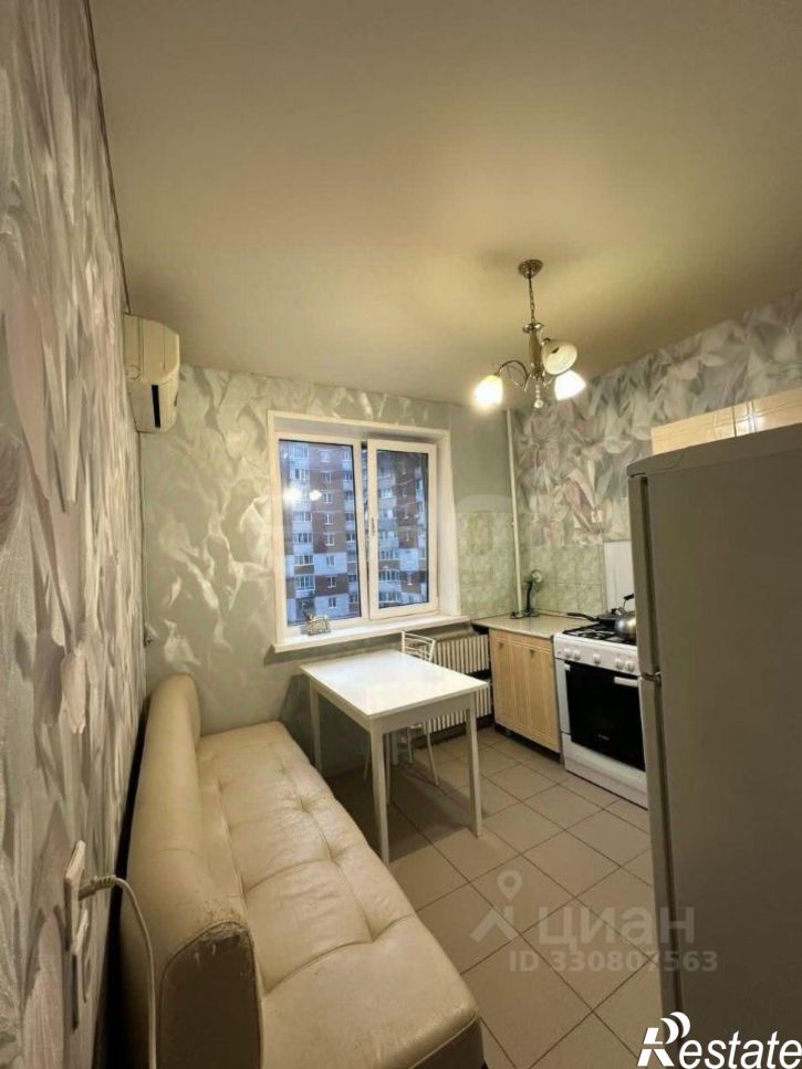 2-комн квартира ул Хользунова, 10,  д. 10