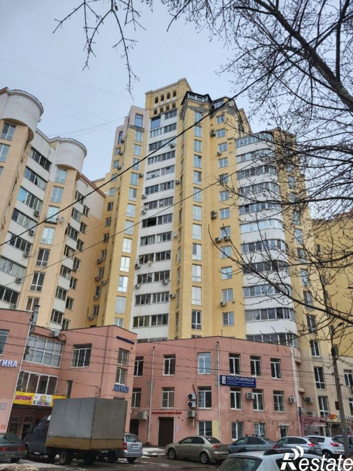 2-комн квартира улица Моисеева, 10,  д. 10