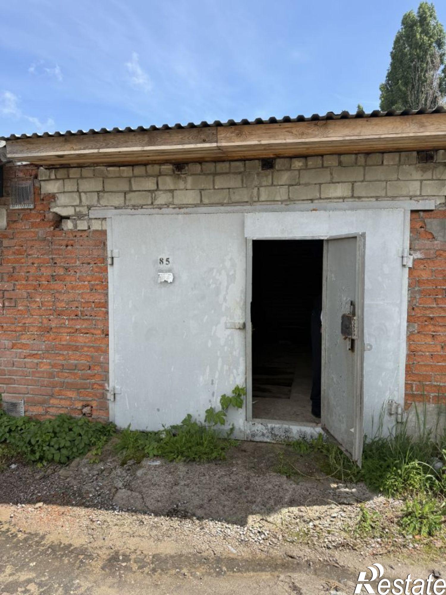 Купить гараж, место в паркинге за 1 450 010 рублей на улица Бурденко