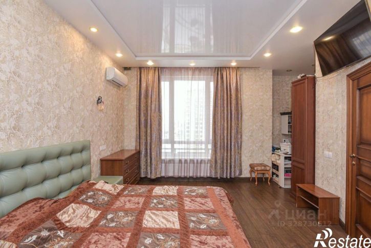 4-комн квартира улица Карла Маркса, 67/2,  д. 67/2