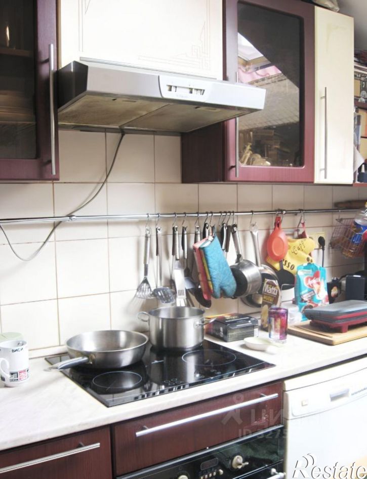 3-комн квартира ул 25 Октября, 15,  д. 15