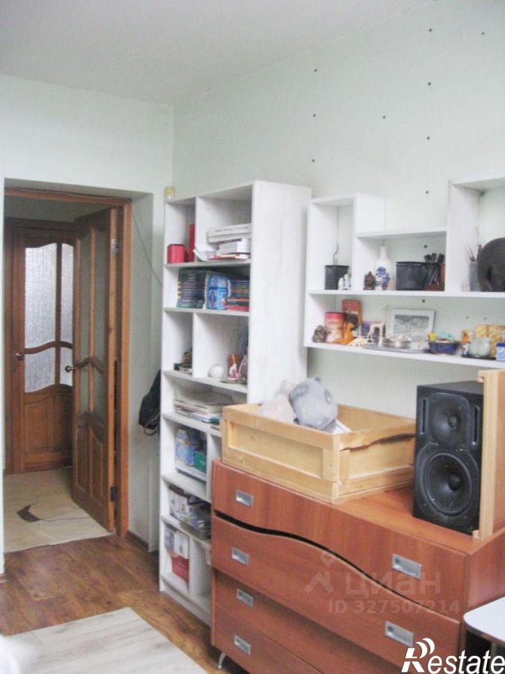 3-комн квартира ул 25 Октября, 15,  д. 15
