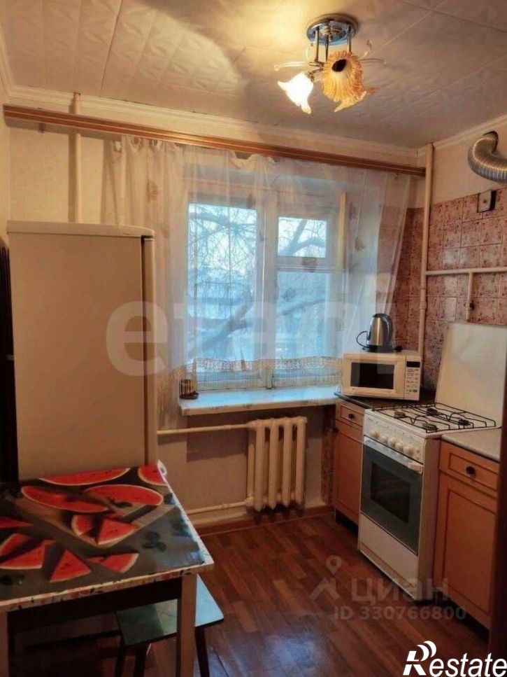 1-комн квартира улица Космонавтов, 8,  д. 8