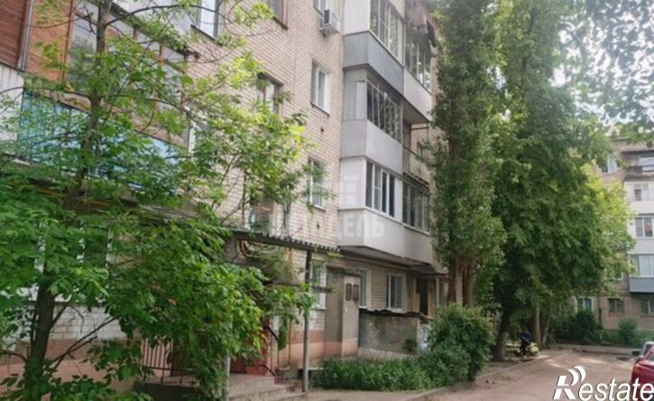 2-комн квартира улица Танеева, 1,  д. 1